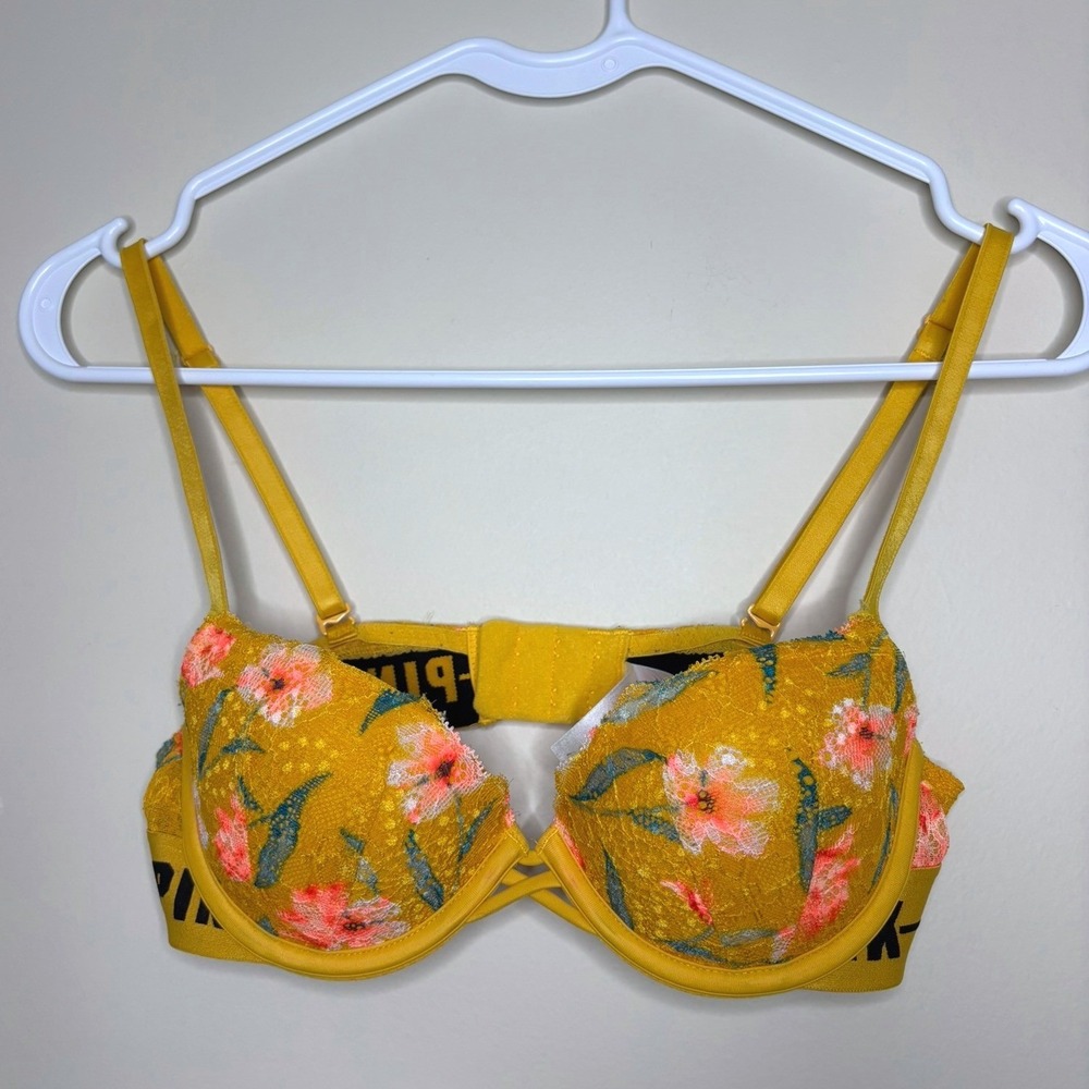 Victoria's Secret PINK Date Push-Up Bra Yellow Floral Lace Logo Band 32B